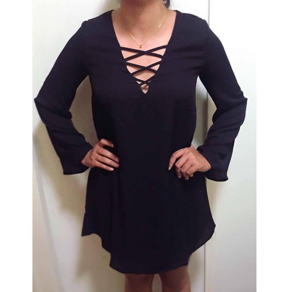 NEW! Jella C. Black Dress Small